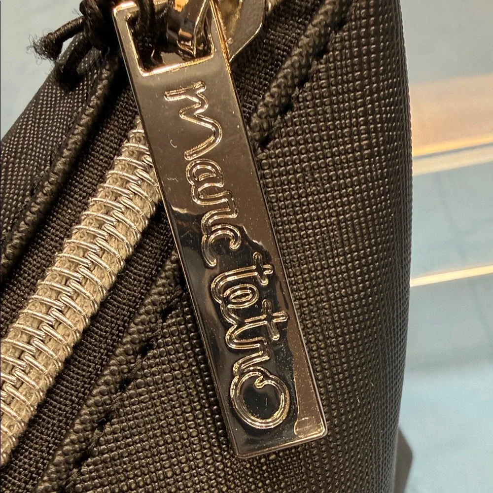 Marc Tetro. Black Cosmetic Bag with Dog Print - Picture 3 of 4